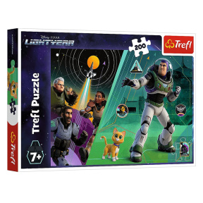 Aventurile lui Buzz Lightyear, 200 elemente