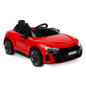 Mașină electrică Audi RS, roșie