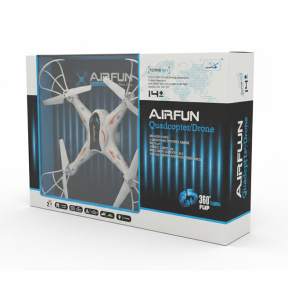 Квадрокоптер с оранжевой рамой на радиоуправлении