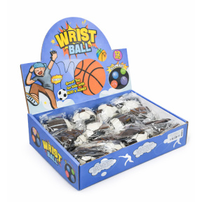 Футбольный мяч на резинке